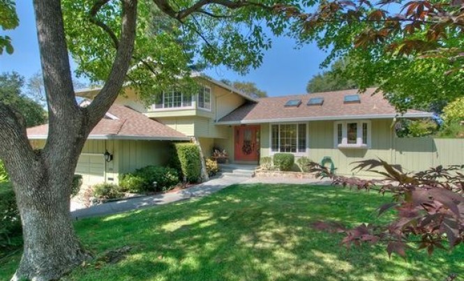 105 Pebble Beach Dr, Novato