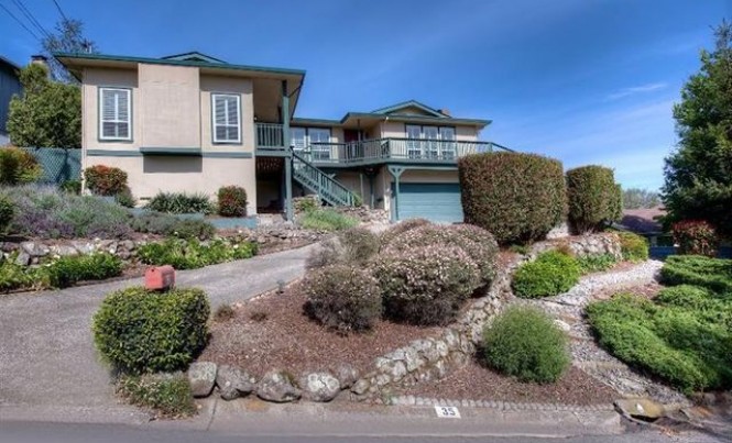 35 La Cresta Dr, Petaluma,