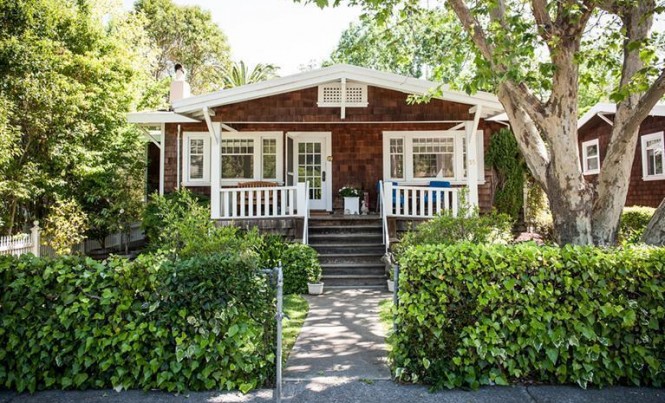 35 Poplar Ave, Ross