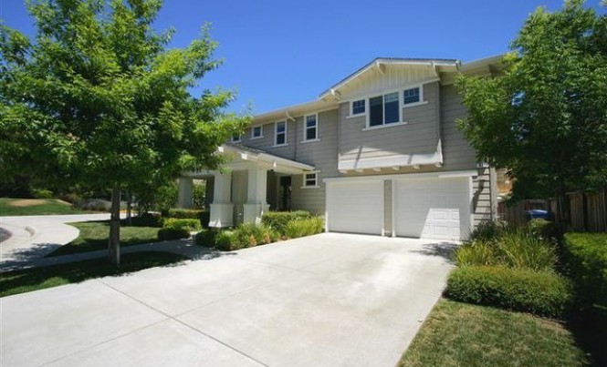 42 Rowe Ranch Way, Novato