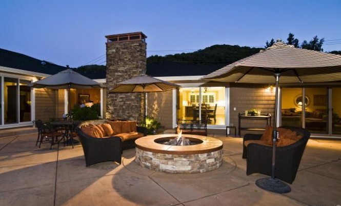 482 Fairway Dr, Novato